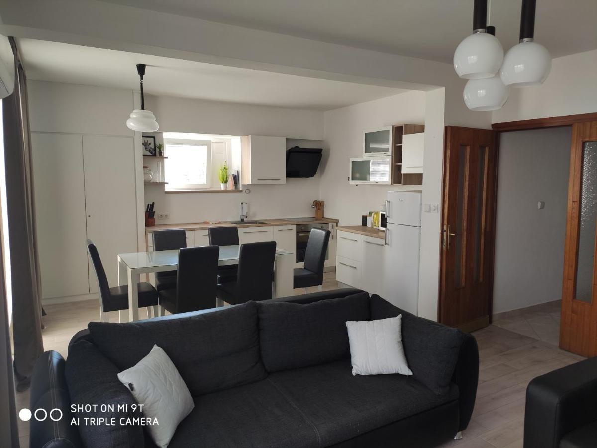 Apartment Sandra Водице Экстерьер фото